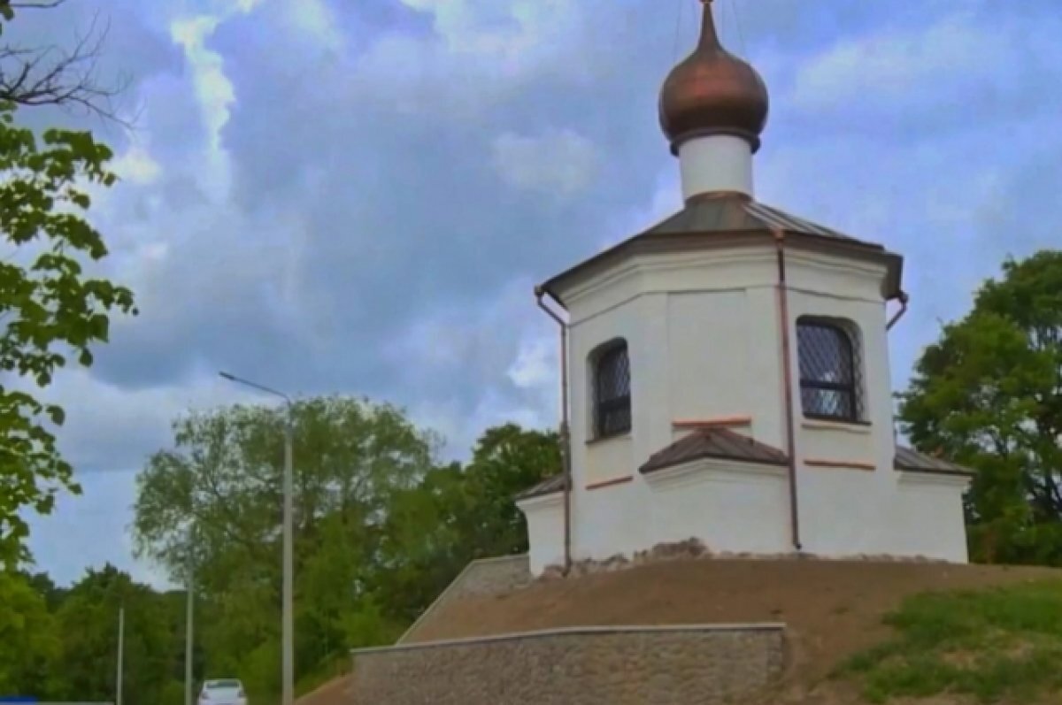    В Пскове завершили реставрацию часовни около Снятной горы