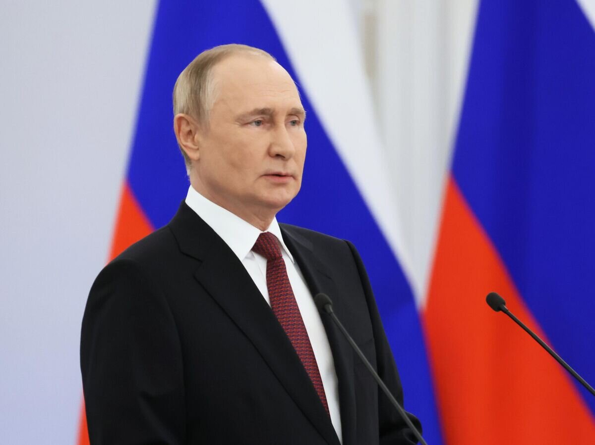    Президент России Владимир Путин выступает на церемонии подписания договоров о вхождении в Российскую Федерацию Донецкой и Луганской народных республик, Запорожской и Херсонской областей в Кремле© РИА Новости / POOL