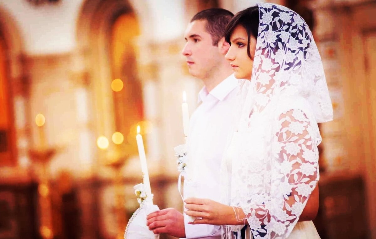 Необходимо с детства приучать человека к чистоте, строгости жизни, говорить ему о единобрачии, целомудрии, о том, что надо себя хранить от блуда. 