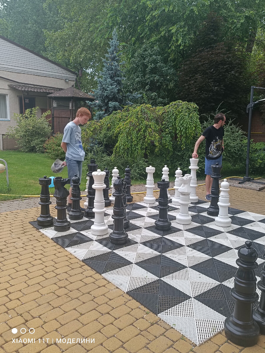 Вот такая уличная партия