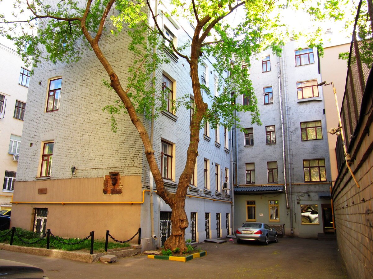 Большой Каретный переулок, дом 15, со двора