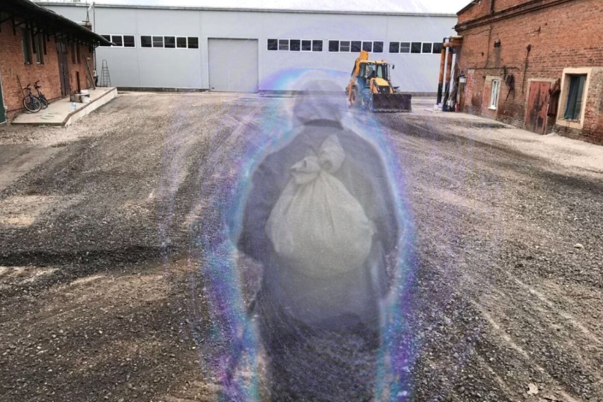 Фото, смоделированной ситуации. Основание для идеи с сайта  ©https://www.stroyasfalt.ru/skladskie-pomeshheniya-dedovsk 