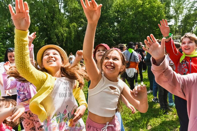    Дети в подмосковном парке © Пресс-служба Министерства культуры и туризма Московской области