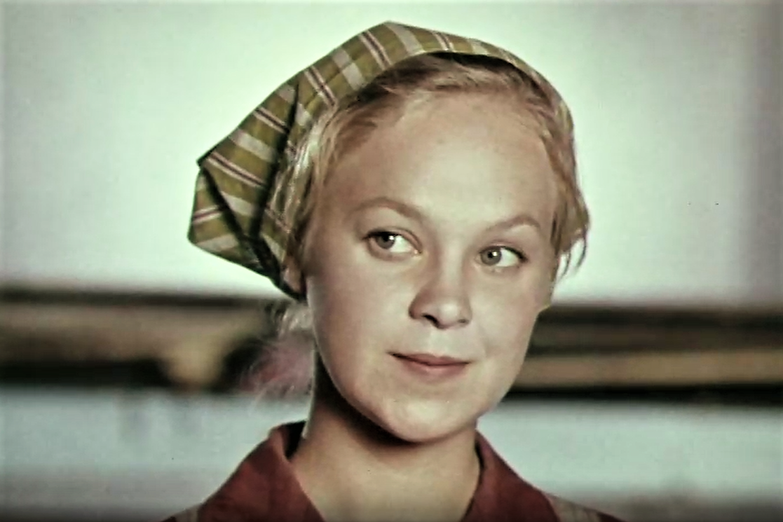 Кадр из телефильма "День да ночь" (1970)