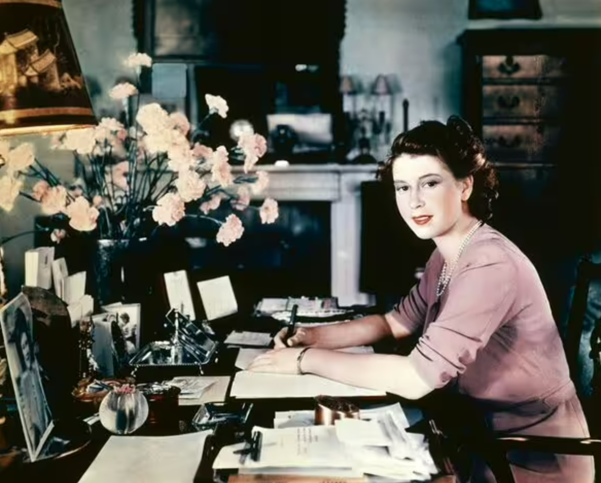 Скриншот-цитата, источник https://www.express.co.uk/news/royal/1786389/queen-elizabeth-ii-diaries-poll-result-spt 