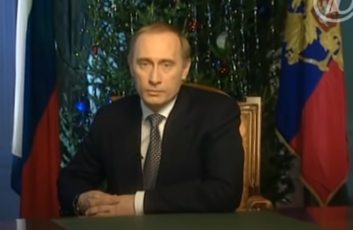 Выражение лица Путина от фразы «С новым веком!»