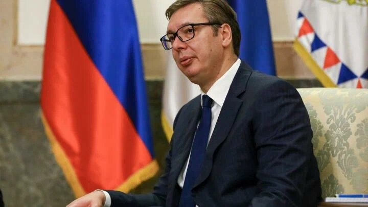  Президент Сербии Александр Вучич недавно в эмоциональном заявлении раскритиковал позицию Запада по Косовскому кризису.