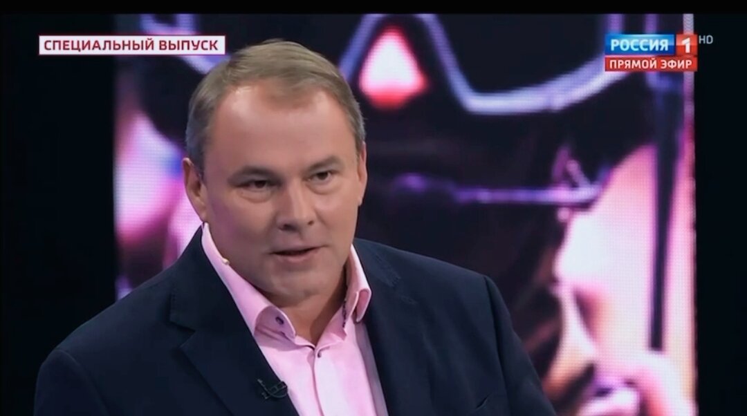 Скриншот из видео. А.Толстой.