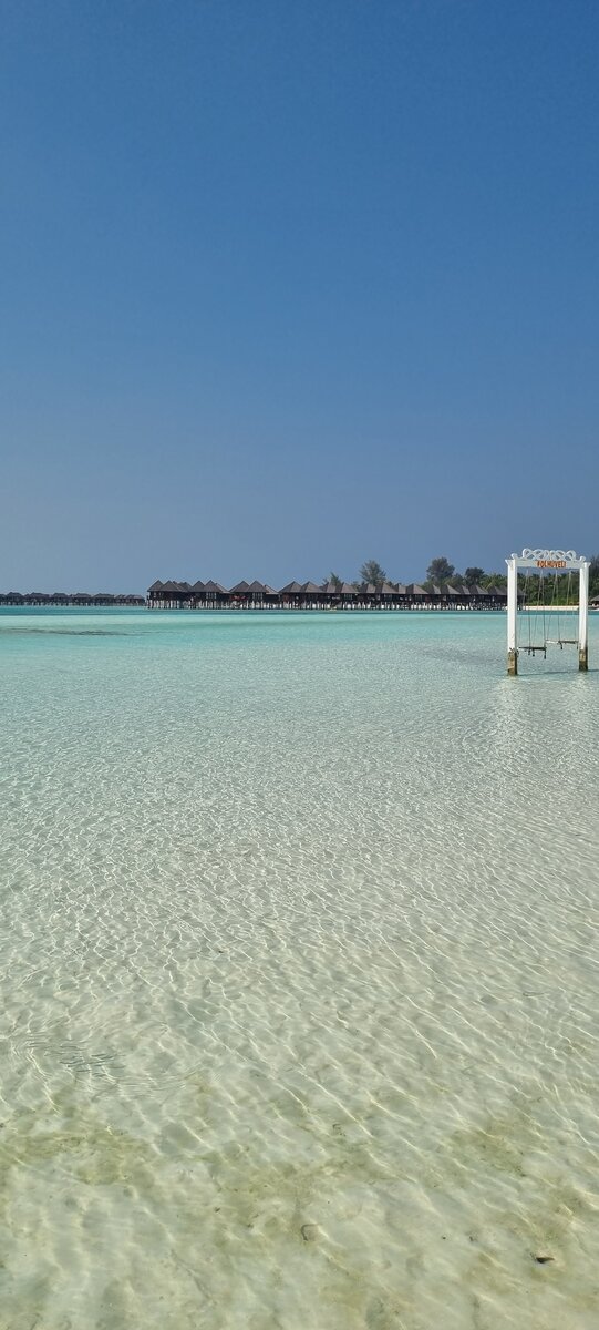 Из личного архива,  где-то на Мальдивах,  резорт Sun Siyam Olhuveli 