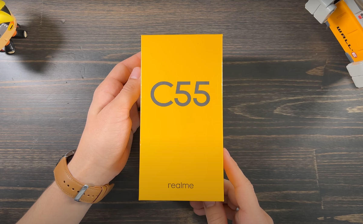 Купить c 55. Realme c55. Логотип вертикальный Realme c для смартфонов. Realme c55 кнопки выключения. Realme c55 характеристики.