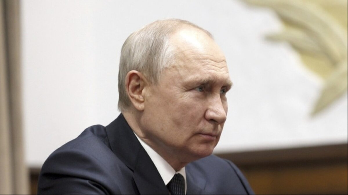    Путин: в вопросах помощи семьям участников СВО нужно не жадничать, а действовать
