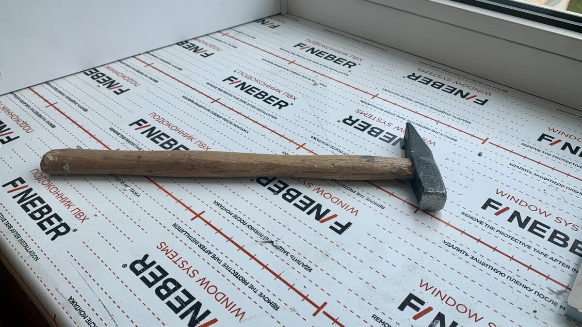     В Казани продолжается ремонт внутри сгоревшего дома на улице Чехова. Об этом сообщили в пресс-службе администрации Вахитовского района.