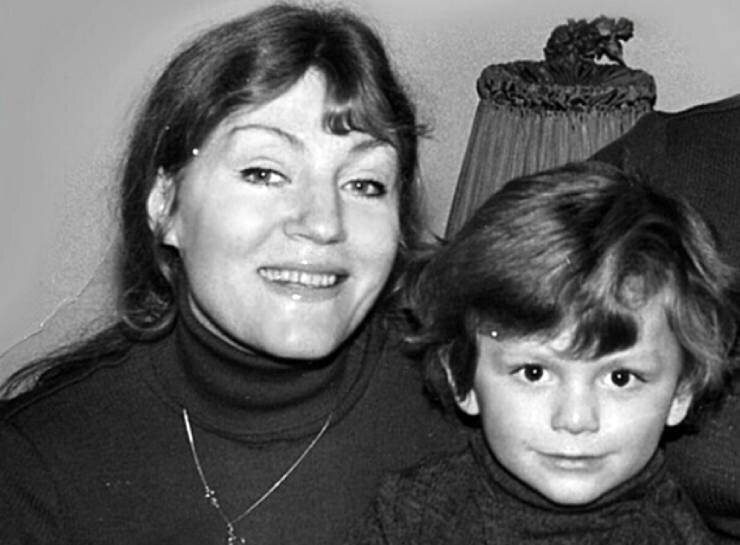Анна Герман с сыном