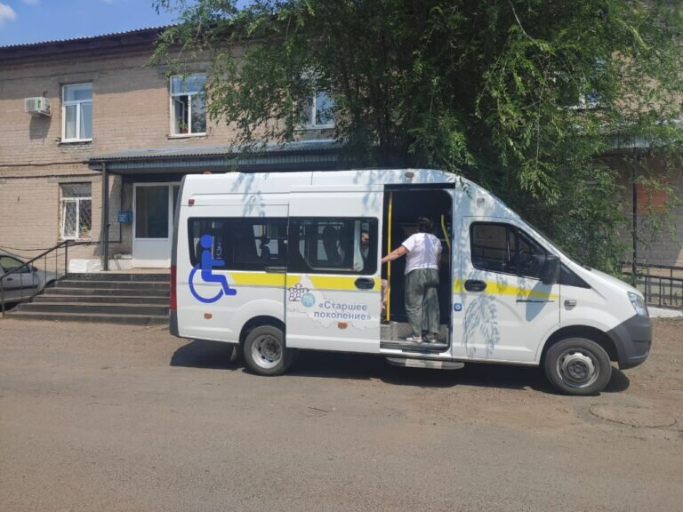    Более 46 тысяч жителей сел Оренбуржья доставлены на диспансеризацию спецтранспортом Белов Михаил Александрович