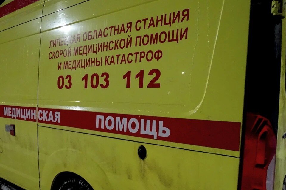     7-месячная и годовалая девочки пострадали в ДТП на улице Космонавтов в Липецке Юлия КЛЮЕВА