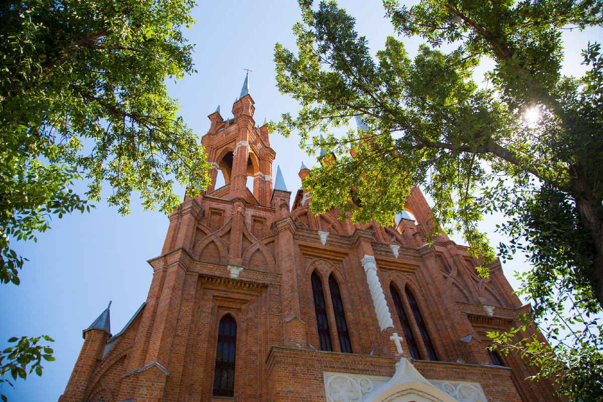 Польский костел в самаре фото