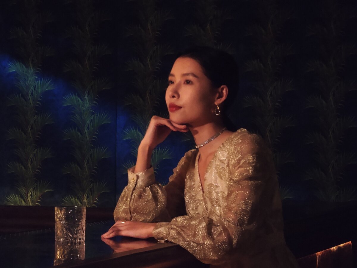    Фото с конкурентного флагманского смартфона