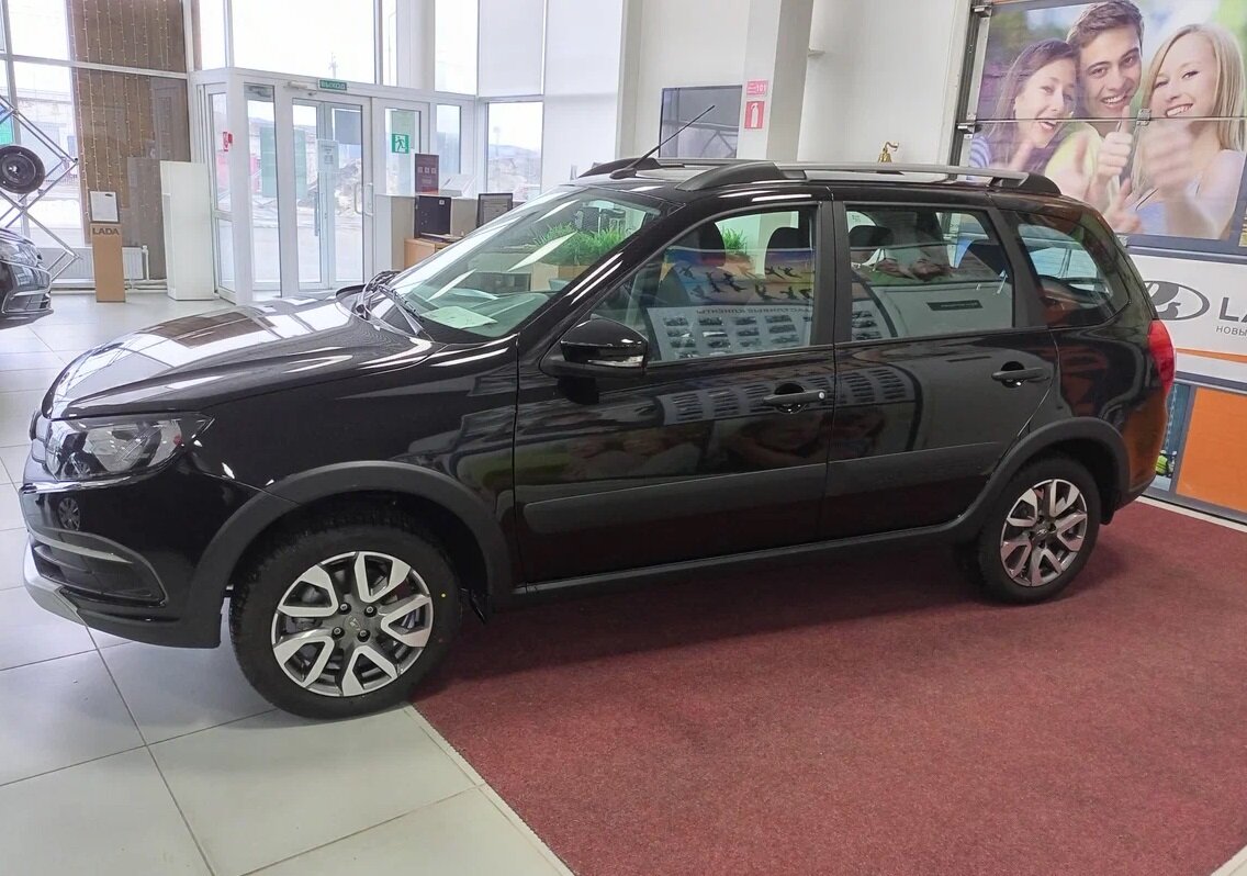 Купить б/у Lada (ВАЗ) Kalina II Cross 1.6 MT (106 л.с.) бензин механика в Магнит