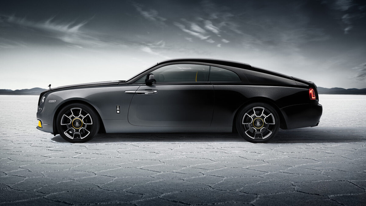    Rolls-Royce Black Badge Wraith Black Arrow. Фото Rolls-Royce
