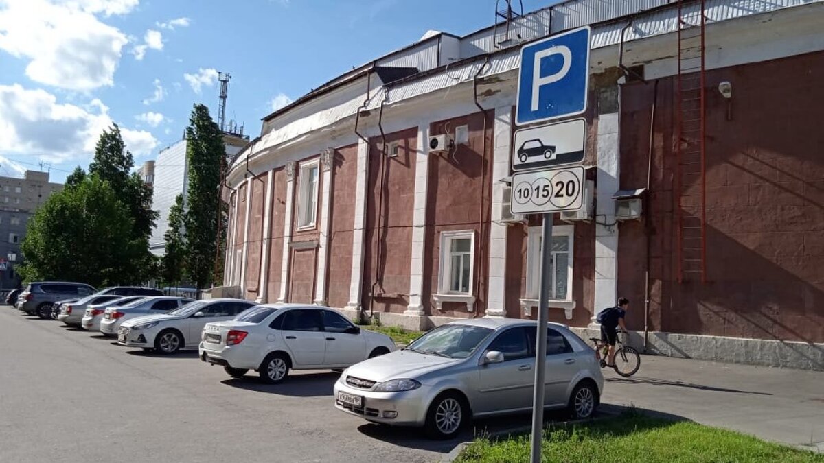    В Саратове ищут водителей и слесарей на зарплату более 100 тысячНовости Саратова и области – Сетевое издание «Репортер64»
