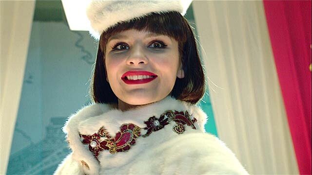 Кадр из сериала "Красная королева"