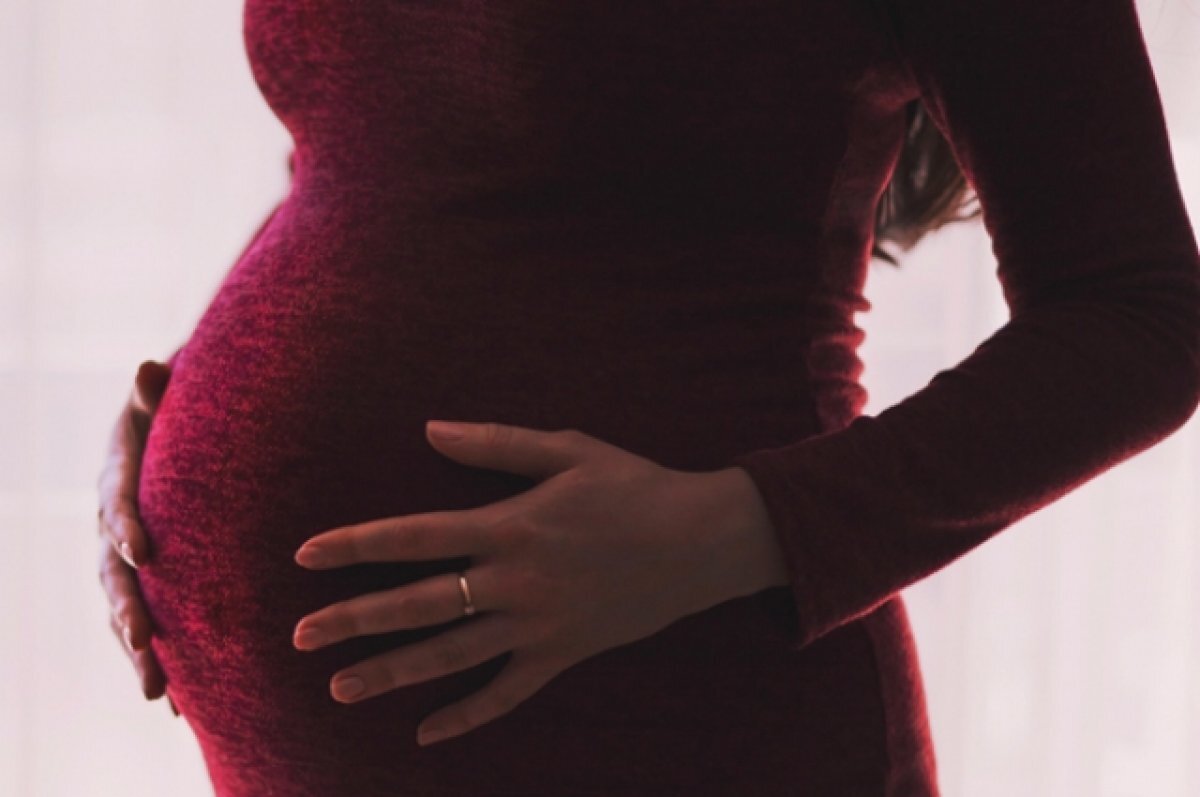    В Новосибирской области 13 несовершеннолетних девушек дважды стали мамами