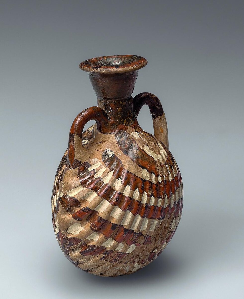 Фигурный сосуд. Аттика, начало V века до н. э. Государственный Эрмитаж, Санкт-Петербург