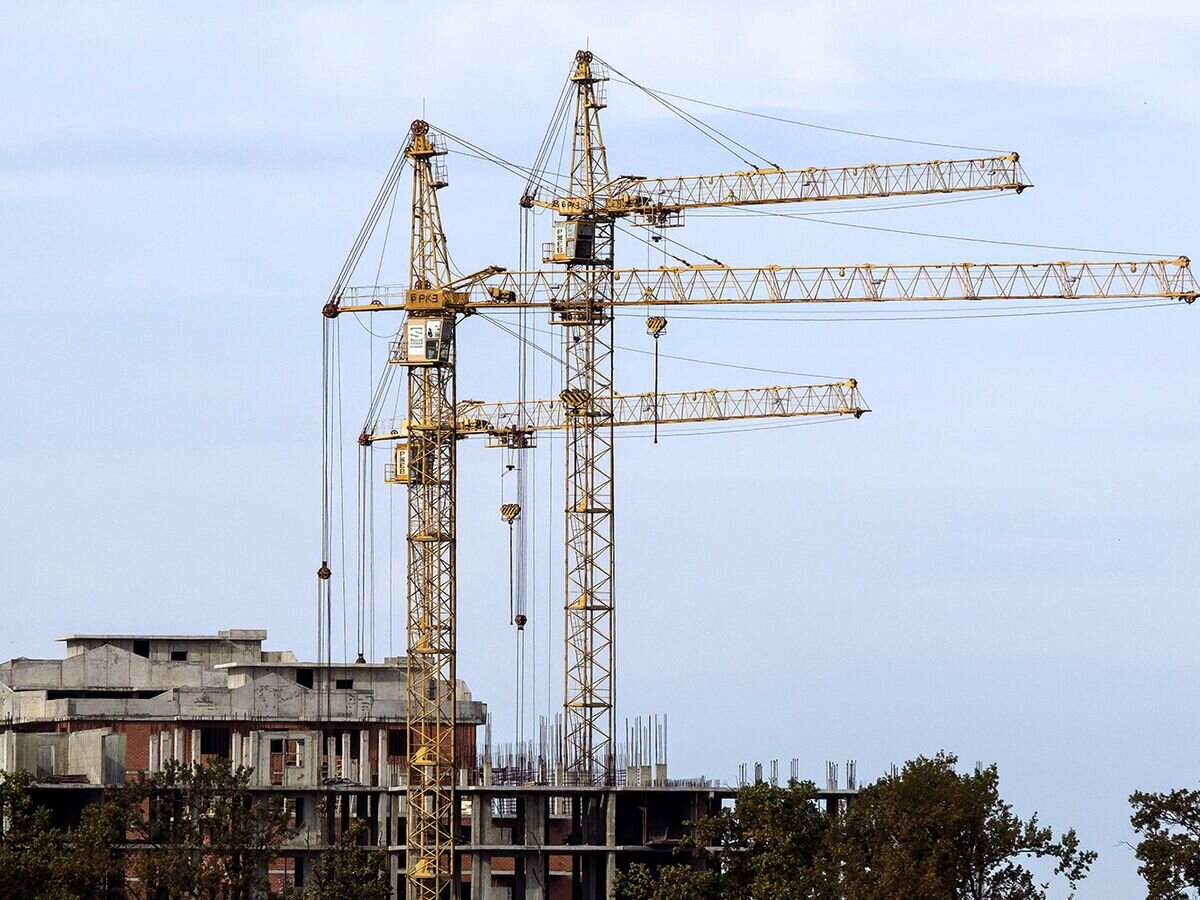   Строительство© РИА Новости / Виталий Тимкив