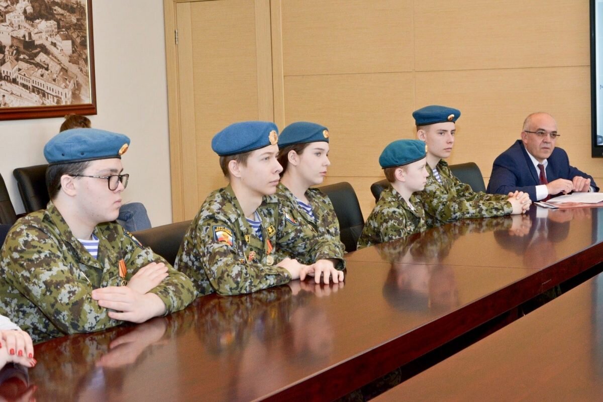    Инициатива создания Центра военно-патриотического воспитания принадлежит юным нижегородцам, которые регулярно посещают лагерь Анастасия Красушкина