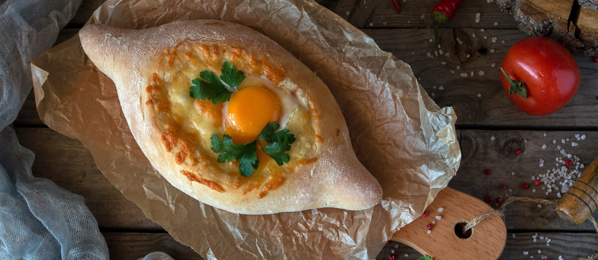 Хачапури по аджарски с брокколи