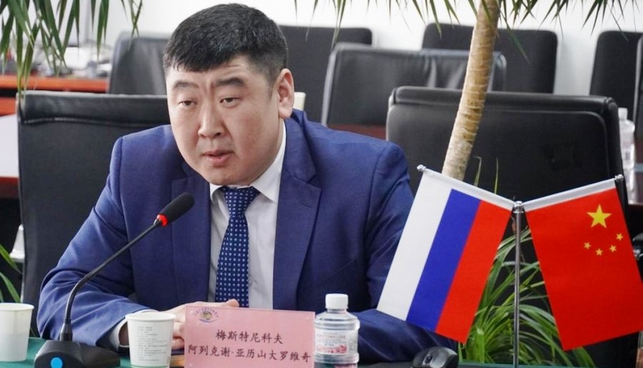 В КНР подтвердили заинтересованность инвестировать в строительство железной дороги в богатую недрами Якутию