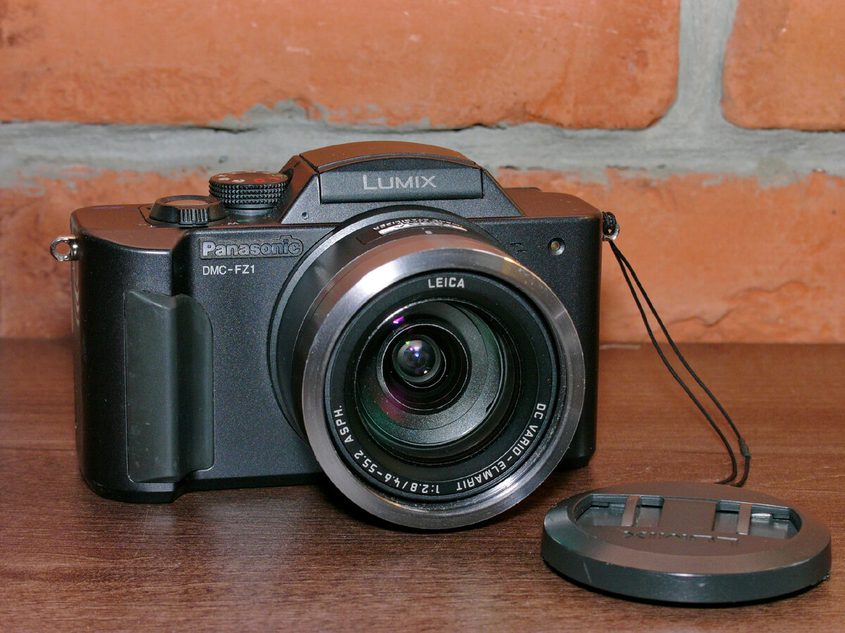 Panasonic Lumix DMC-FZ1