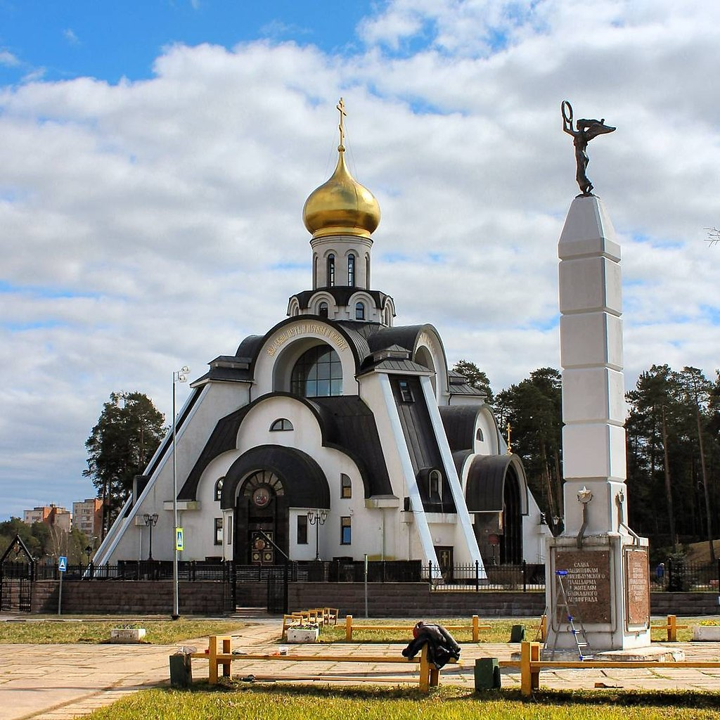 Парк Победы Орел часовня