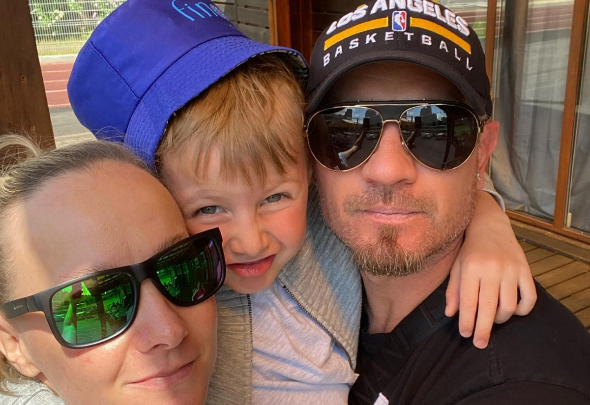    Костомаров просится домойИз личных социальных сетей