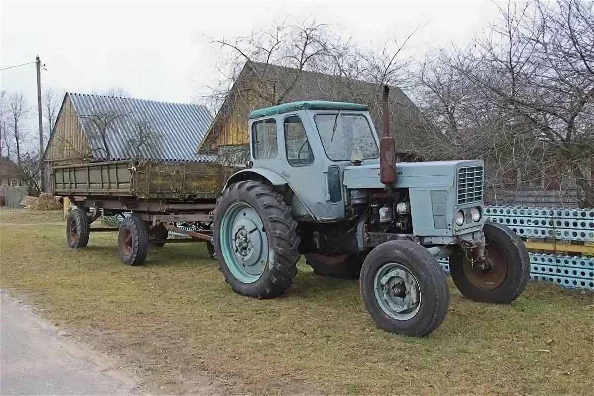 Самец на тракторе жарит телку смотреть порно онлайн или скачать