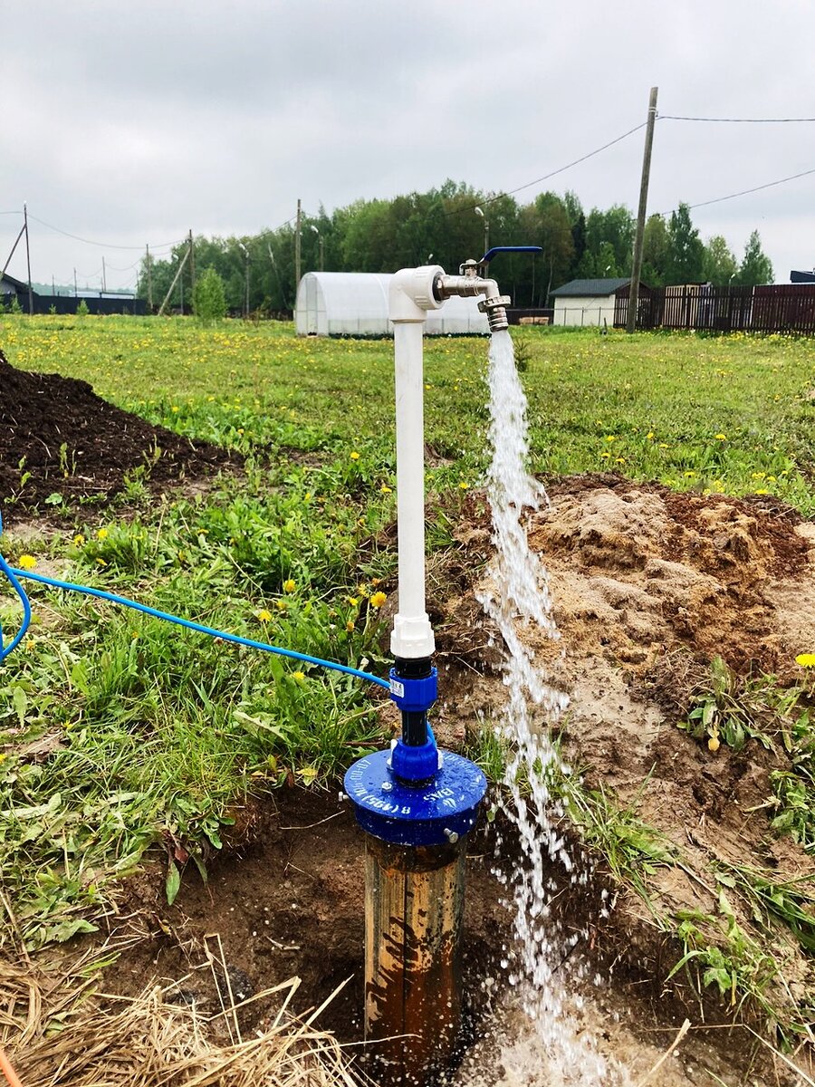 Кран летнего полива на участке заказчика