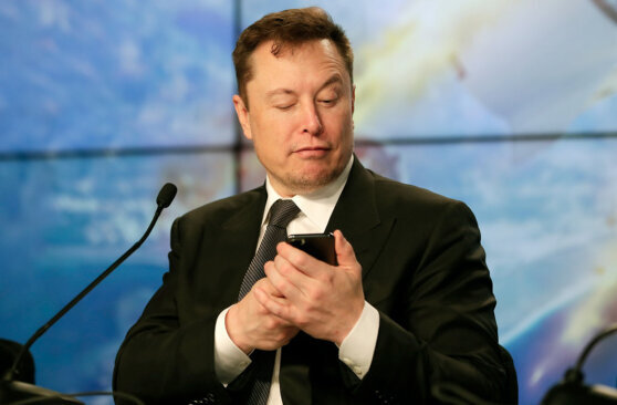    Маск анонсировал создание чат-бота без цензуры Сергей Бунеев