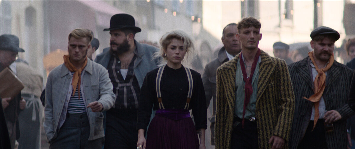    «Острые козырьки» по-французски: 5 причин посмотреть фильм «Банды Парижа» (фото 3)