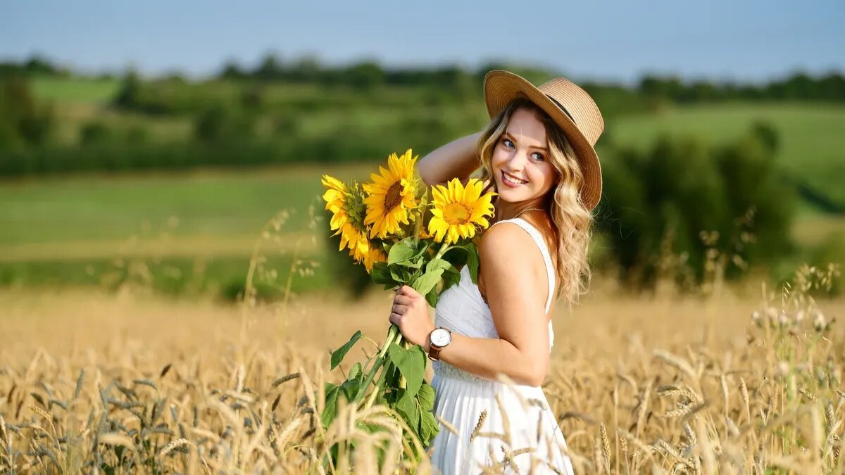 Духов день - праздник в честь сошествия на землю Святого Духа. Фото: pxhere.com