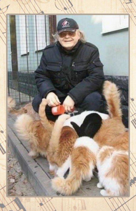  Юрий Антонов.