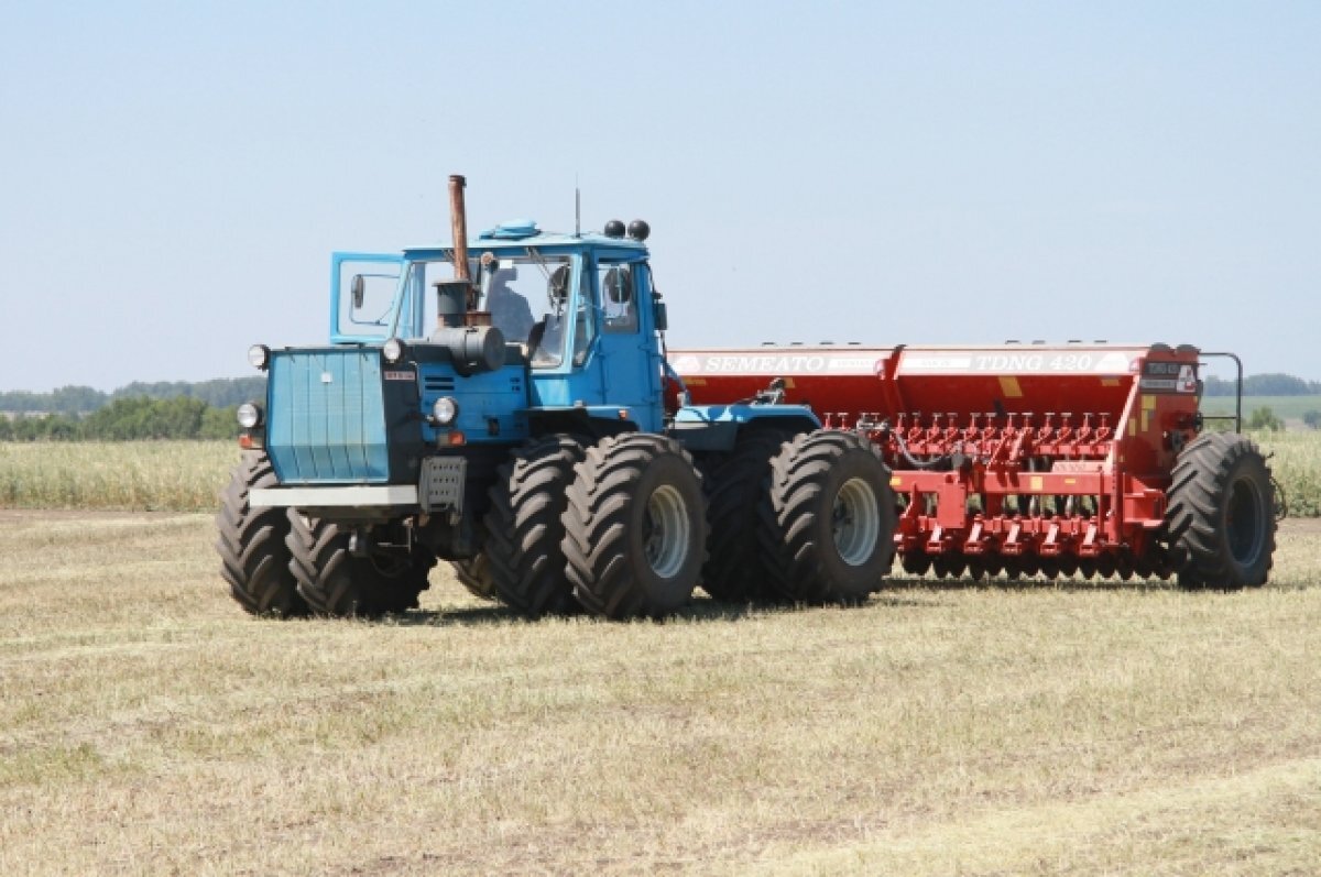    Школьную практику чувашские старшеклассники проходят в гараже и на полях