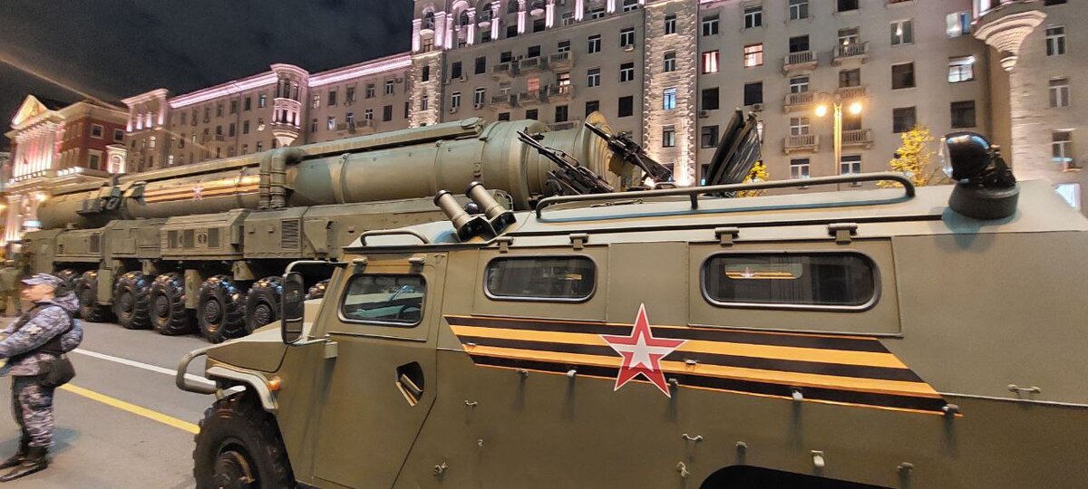 Не пугайтесь. Наши в городе.