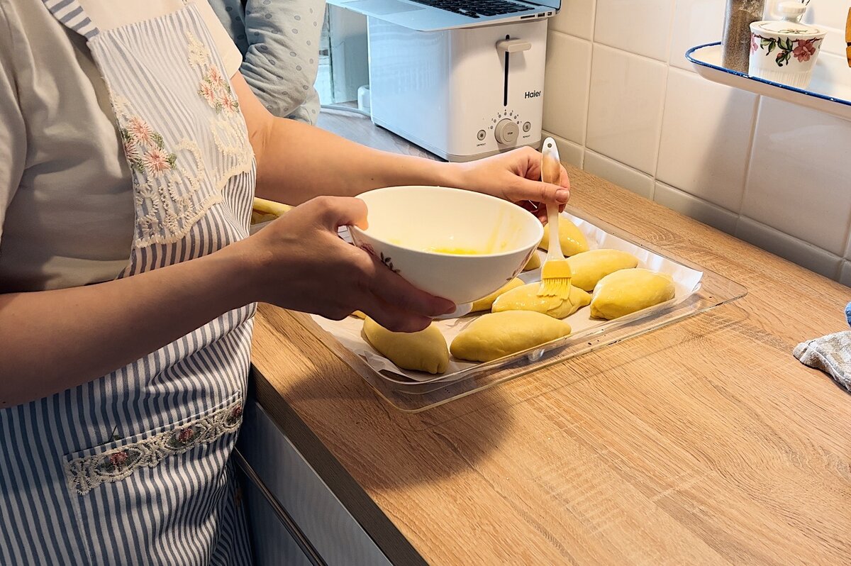 ОДНО ТЕСТО - ДВЕ НАЧИНКИ | Отличное тесто для пирожков | Начинка из капусты  и из яблок | Татьяна Кудрявцева | ДОМА УЮТНО | Дзен