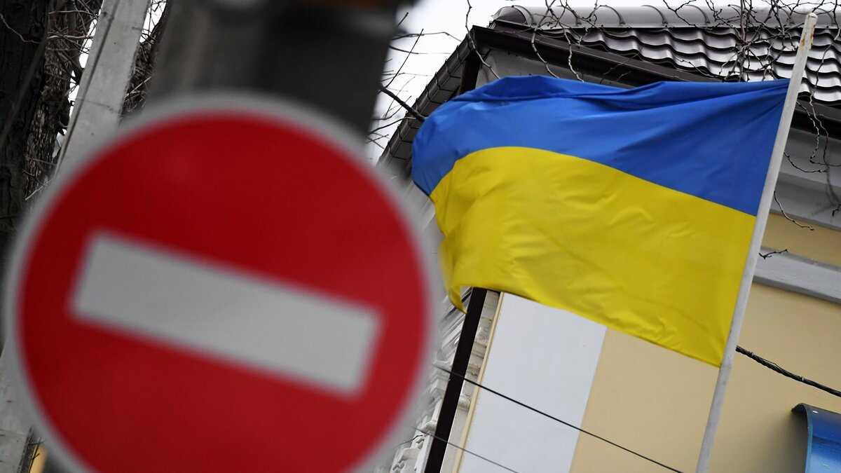    Консульство Украины в Ростове-на-Дону© РИА Новости . Максим Богодвид