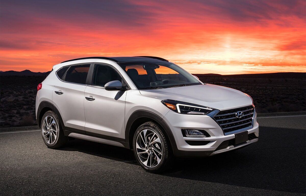  Кроссовер Hyundai Tucson (Хендай Туссан) пережив плановый рестайлинг отметился публичной премьерой в рамках New York Auto Show 2018 года.