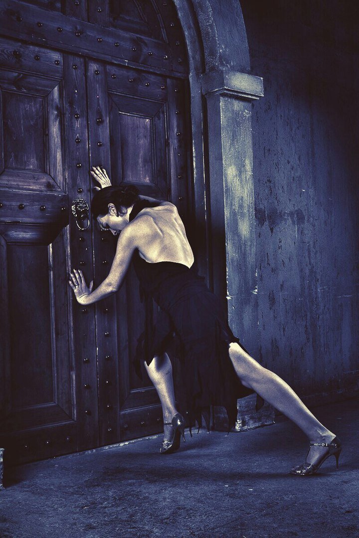 Фотограф: Олег Кулагин. Я и моя дверь, 2016 год.