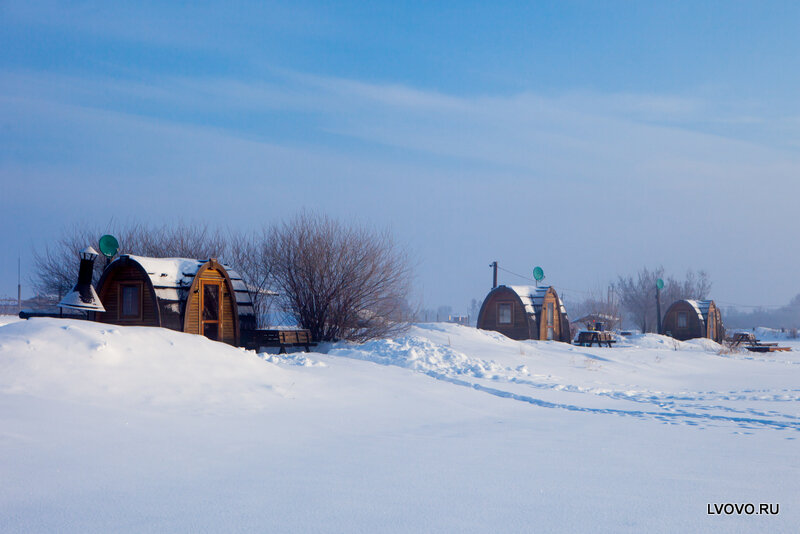 Рыбацкие домики ECOpods ("стручки")  сделаны английским рабочим классом специально для суровых климатических условий России, с применением новейших технологий утепления помещений "full insulation".