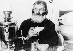 Образовательным проектом о самых важных произведениях русской литературы «Полка» запущены подкасты. На странице проекта в соцсети Facebook организаторы написали: «Внимание-внимание: «Полка» запускает свои подкасты! Теперь нас можно не только читать, но и слушать. В ближайшие недели подкасты «Полки» доступны на новой платформе для подкастов сервиса «Яндекс Музыка» (которая тоже открывается сегодня и пока недоступна из приложения).