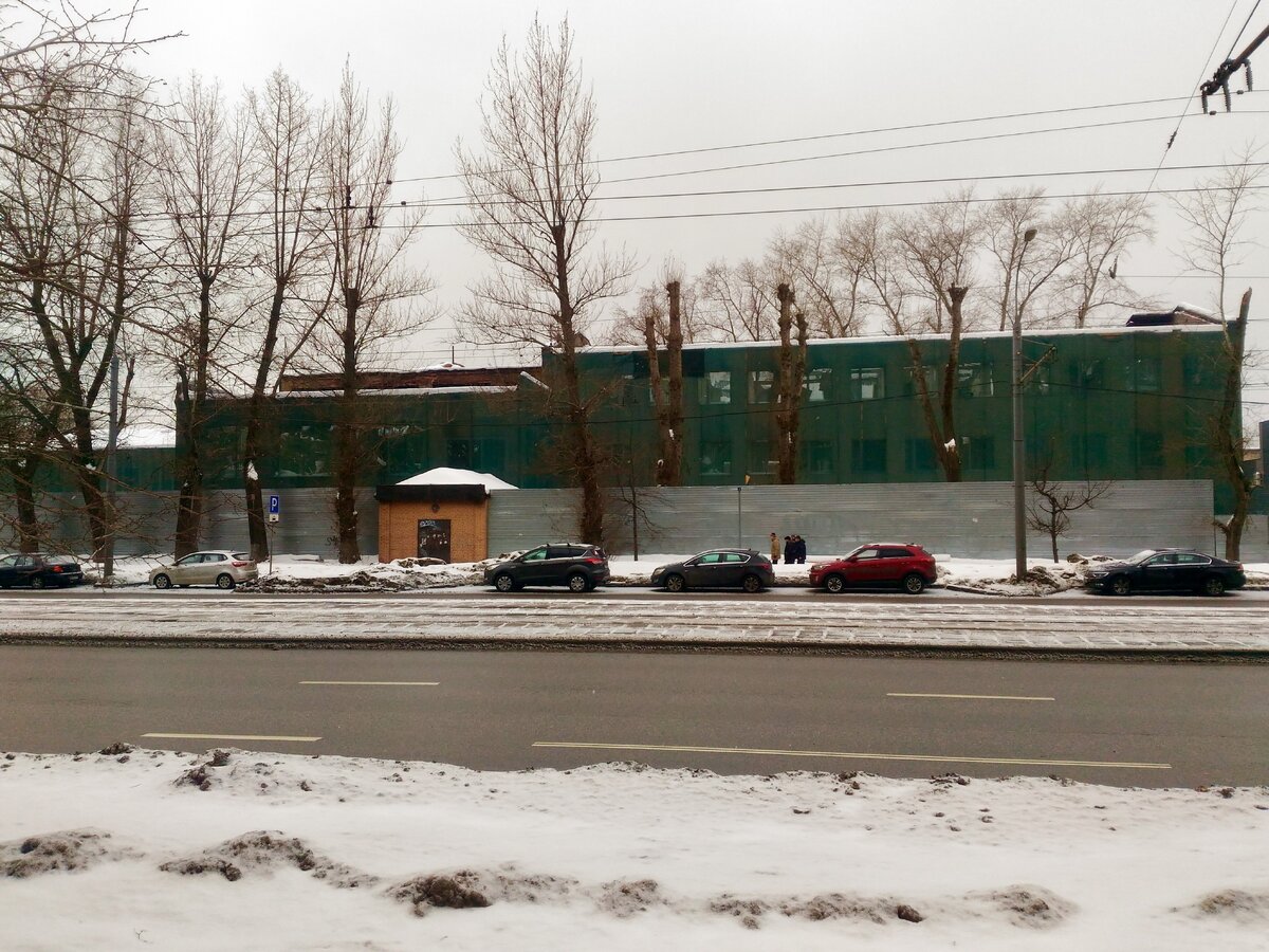 А такой он стоит сейчас.