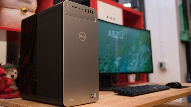  Несмотря на то что Dell XPS Tower Special Edition выглядит как обычный  компьютер, он поставляется с одной из самых высокопроизводительных  графических карт от AMD или NVIDIA, а также мощным процессором поколения  SkyLake и 8 Гб оперативной памяти. Несмотря на простой дизайн корпуса  это очень мощный игровой компьютер. 